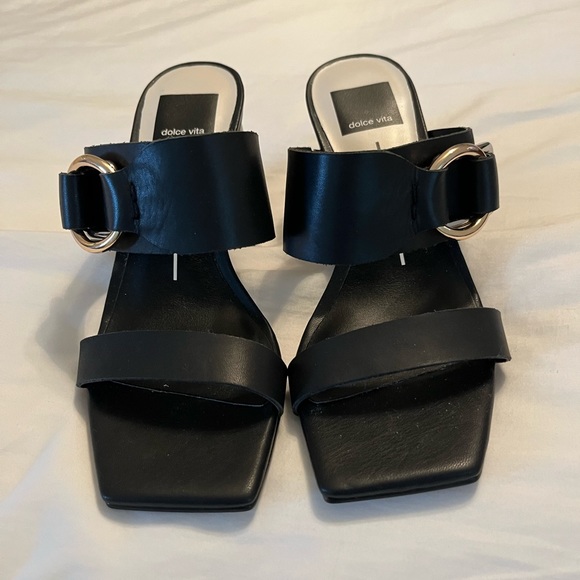 Dolce Vita sandals - Picture 1 of 6